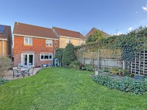 Photo 21- click for photo gallery